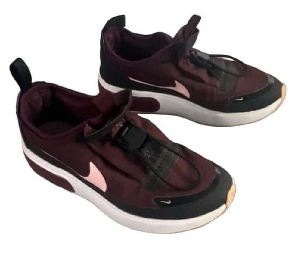 Nike Air Max Dia Winter Size 7.5 Night Maroon Black Sneakers